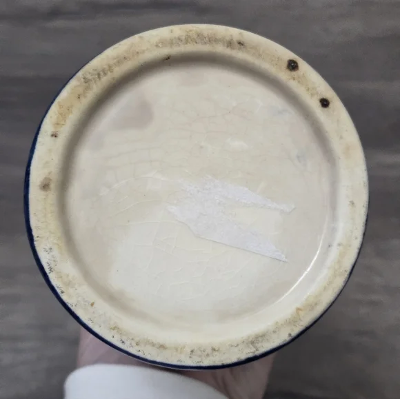 Vtg Farmhouse Chicken Ceramic Milk Can Utensil Holder Blue White - Picture 4 of 8